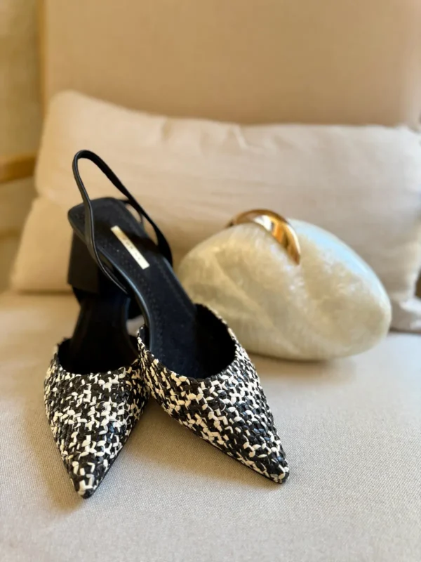 Zapatos Destalonados Trenzados Bicolor Capri