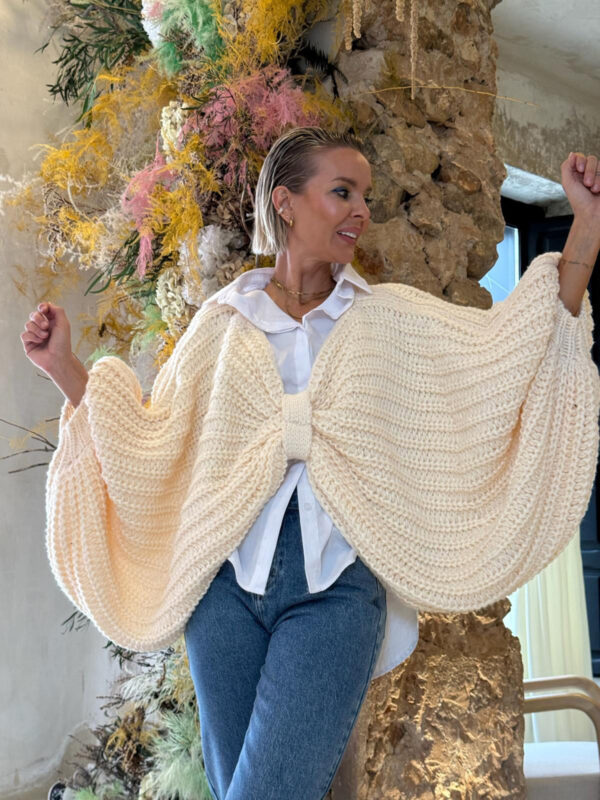 Cárdigan / Chaqueta de Punto Estilo Mariposa Crudo
