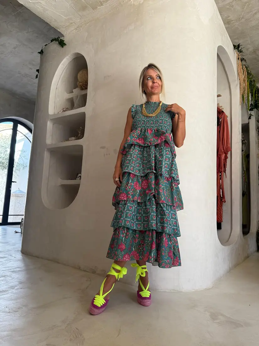 vestido_flores_azul